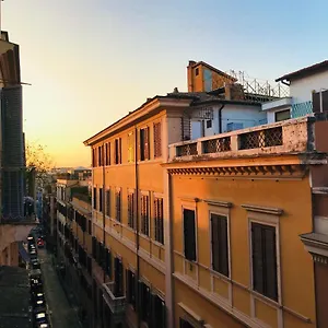 Attico Barberini Apartment